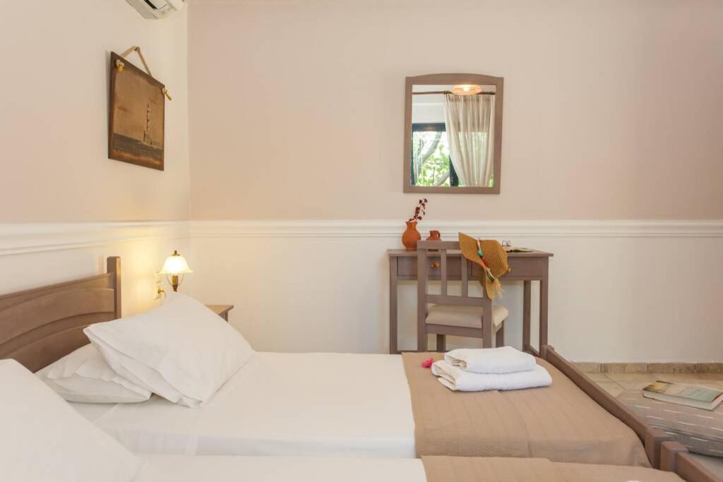 Villa Manolis Chania  Екстер'єр фото